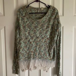 Knit sweater with lace